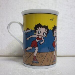 Betty Boop Fine Porcelain Collector Mug The Danbury Mint 8 oz Boopin on the Boar